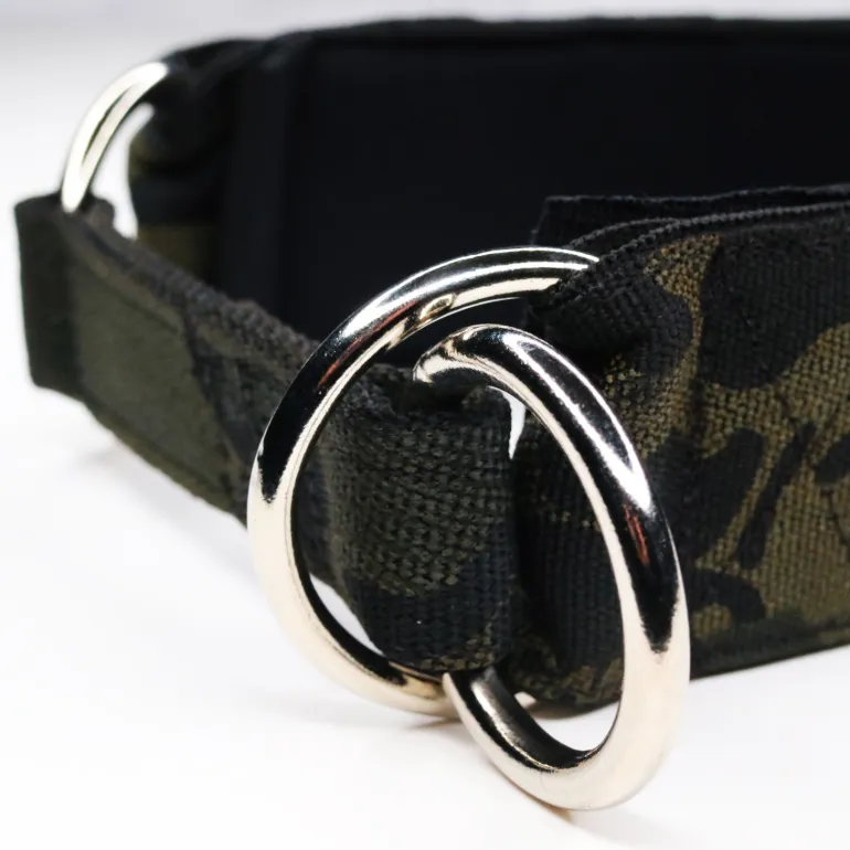 JALEN Mil-spec puolikiristava kaulapanta, multicam black