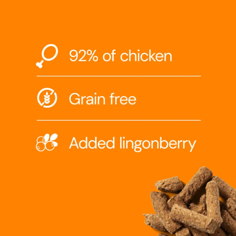Nutriment Chicken-Lingonberry Treat kana-puolukkaherkku 100 g
