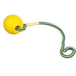 Starmark Swing 'n Fling DuraFoam Fetch Ball narupallo